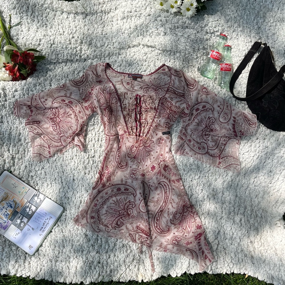 sheer paisley top🫶🏻
